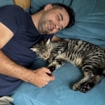 Yegor Nadvornyy Profile Photo - Cat Lover